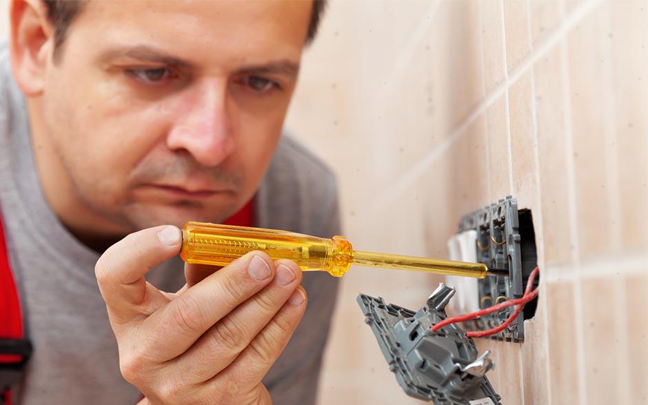 électricien en urgence Les Ageux